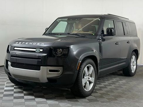 Used 2023 Land Rover Defender 130 First Edition image 2