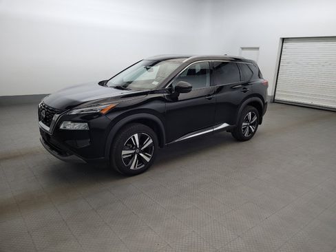 Used 2021 Nissan Rogue SL AWD/4WD image 2