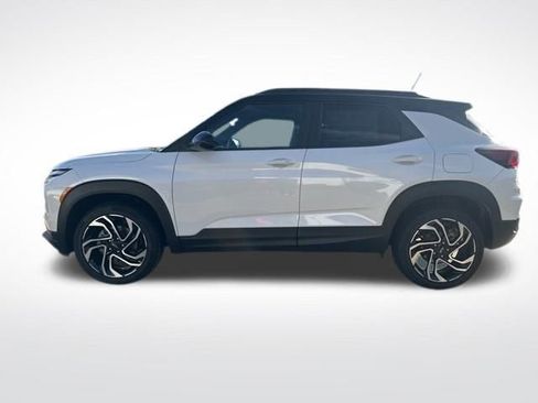 New 2025 Chevrolet TrailBlazer RS w/ Convenience Package image 2