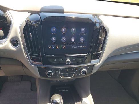 Used 2020 Chevrolet Traverse Premier w/ LPO, Cargo Package FWD image 25