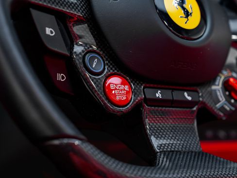 Used 2022 Ferrari F8 Tributo RWD image 52
