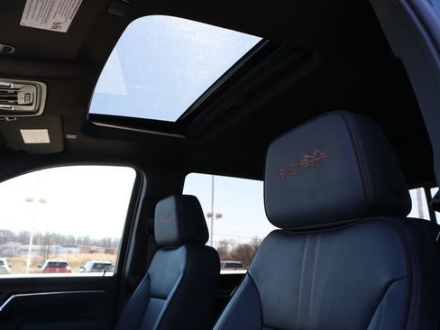 New 2026 Chevrolet Silverado 3500 High Country w/ Technology Package AWD/4WD image 34