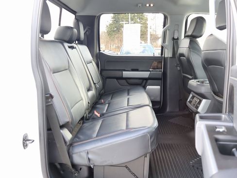 Used 2023 Ford F250 Lariat w/ Sport Appearance Package image 38