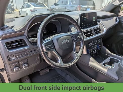 Used 2022 Chevrolet Suburban Z71 w/ Luxury Package AWD/4WD image 33