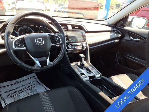 Used 2019 Honda Civic EX image 7