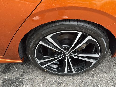 Certified 2021 Nissan Sentra SR FWD image 21