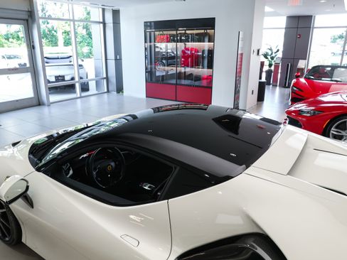 Used 2023 Ferrari SF90 Stradale image 47