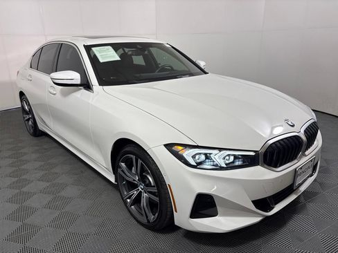 Certified 2024 BMW 330i xDrive Sedan w/ Convenience Package AWD/4WD image 4