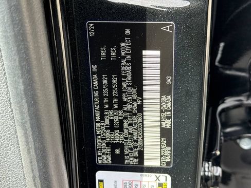 Used 2025 Lexus RX 350h w/ Convenience Package AWD/4WD image 35
