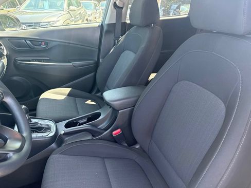 Used 2022 Hyundai Kona SEL AWD/4WD image 33