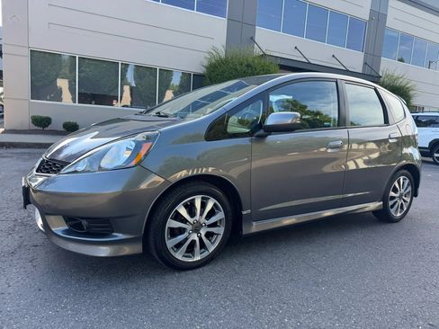 Used 2013 Honda Fit Sport image 5