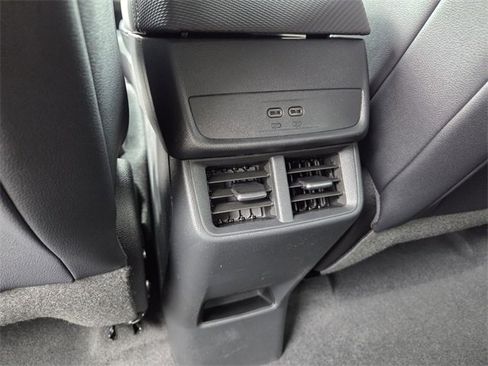 New 2026 Chevrolet Equinox LT image 20