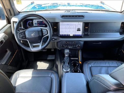 Used 2022 Ford Bronco Badlands AWD/4WD image 7