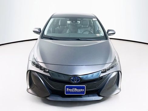 Used 2021 Toyota Prius Prime XLE FWD image 2