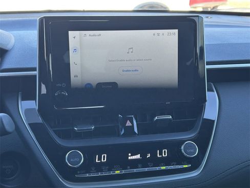 Used 2025 Toyota Corolla Cross AWD Hybrid image 20