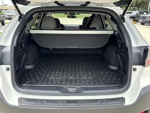Certified 2025 Subaru Outback Premium AWD/4WD image 13