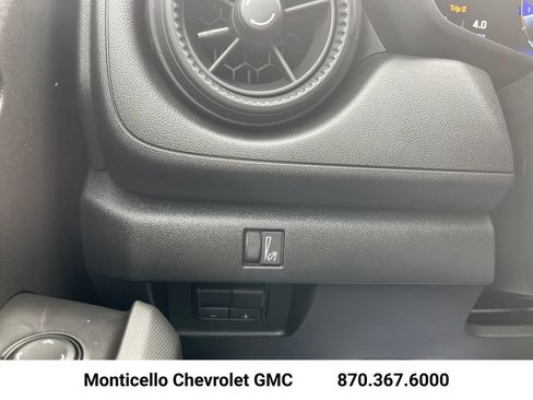New 2026 Chevrolet Colorado Trail Boss AWD/4WD image 11