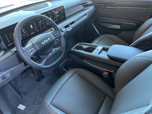 New 2026 Kia EV9 Light RWD image 10