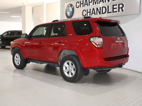 Used 2023 Toyota 4Runner SR5 Premium w/ Moonroof Package RWD image 5