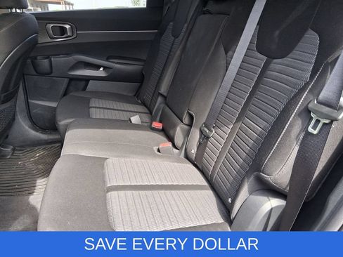 Used 2026 Kia Sorento LX FWD image 14