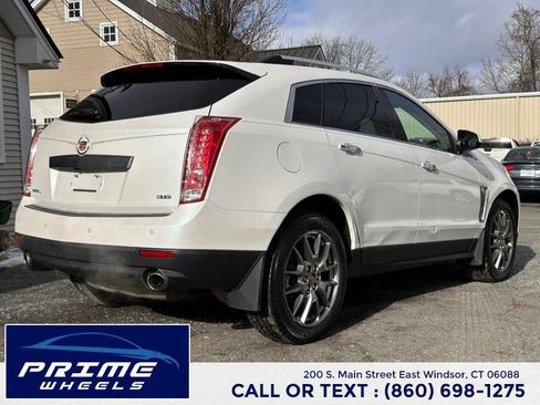 Used 2016 Cadillac SRX Performance w/ Midnight Edition Package image 7