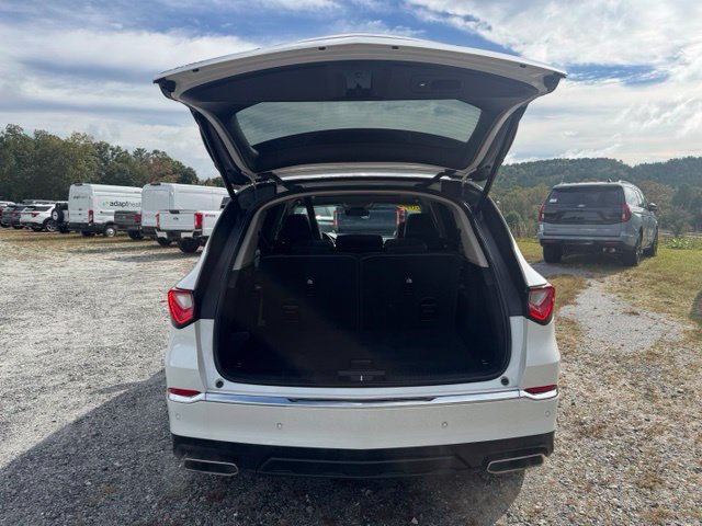 Used 2024 Acura MDX w/ Technology Package FWD image 7