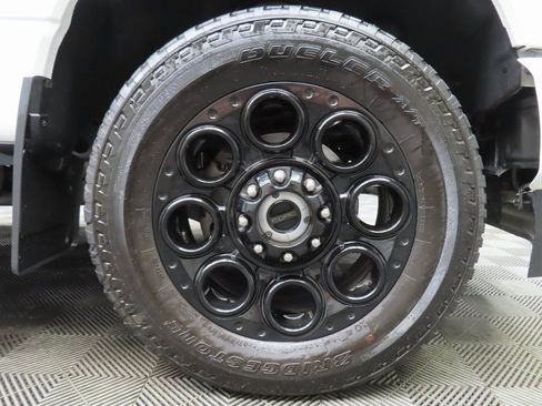 Used 2025 Ford F250 Lariat w/ Lariat Ultimate Package image 8