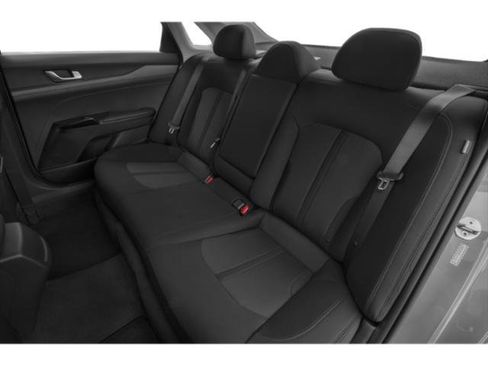 Used 2021 Kia K5 LXS FWD image 16
