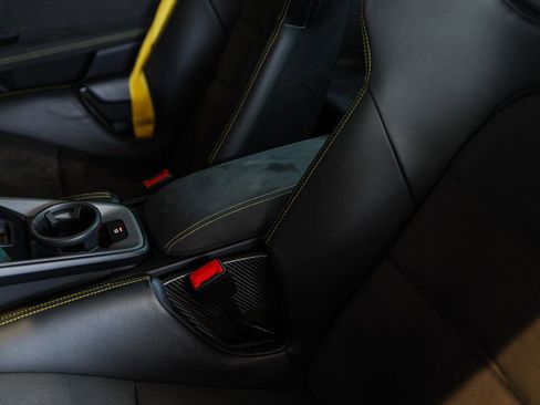 Used 2022 Porsche 911 GT3 image 32