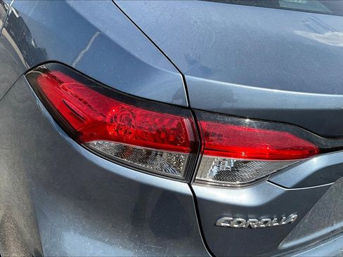 Used 2024 Toyota Corolla LE image 31