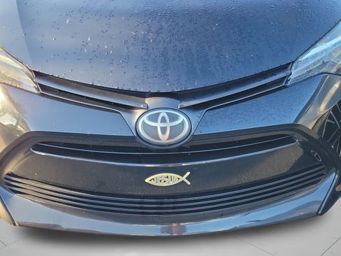 Used 2019 Toyota Corolla LE FWD image 13