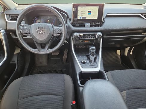 Used 2024 Toyota RAV4 LE AWD/4WD image 11