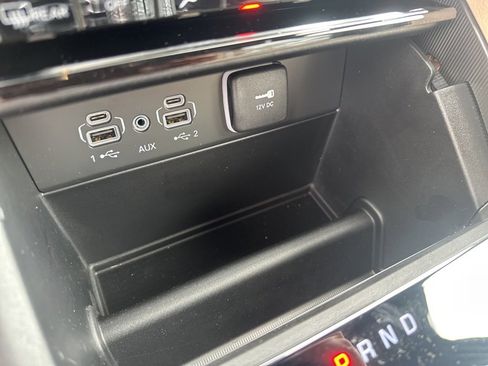 New 2025 Jeep Grand Cherokee L Limited image 40