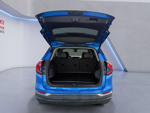 Used 2024 GMC Terrain AT4 w/ Tech Package image 19