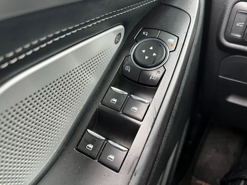 Used 2020 Ford Explorer ST w/ Premium Technology Package image 23