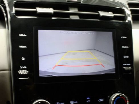 Used 2023 Hyundai Tucson SEL AWD/4WD image 2