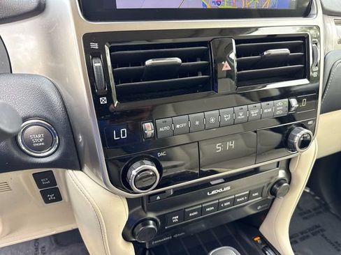 Certified 2023 Lexus GX 460 Premium w/ Premium Package AWD/4WD image 19