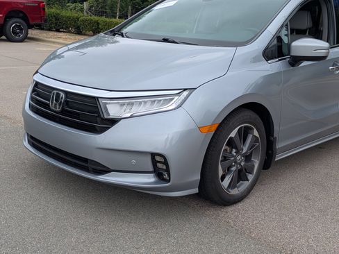 Used 2023 Honda Odyssey Elite image 10