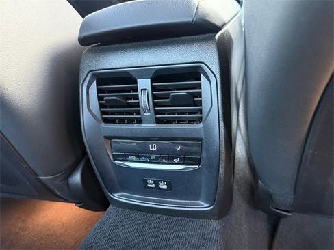 Used 2024 BMW 330i xDrive Sedan image 26