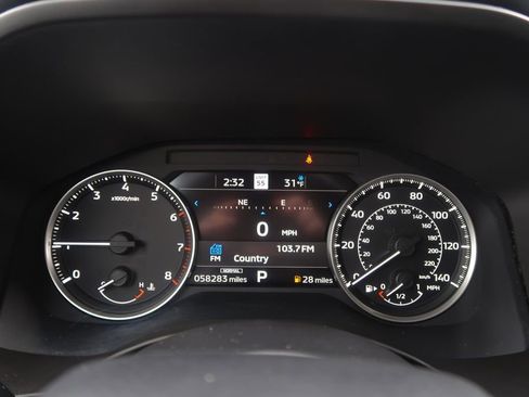 Used 2022 Mitsubishi Outlander SE image 29