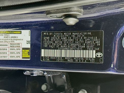 Used 2024 Toyota Corolla LE FWD image 12