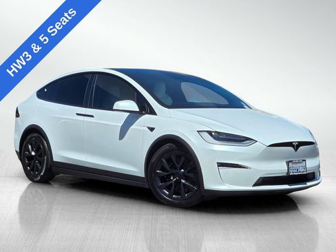 Used 2022 Tesla Model X AWD/4WD image 2