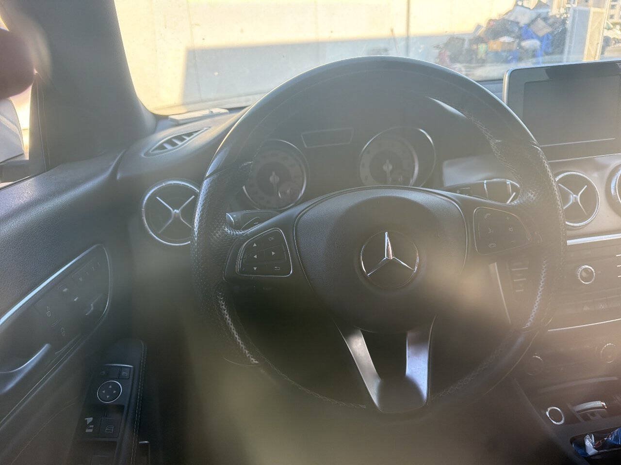 Used 2016 Mercedes-Benz CLA 250 image 7