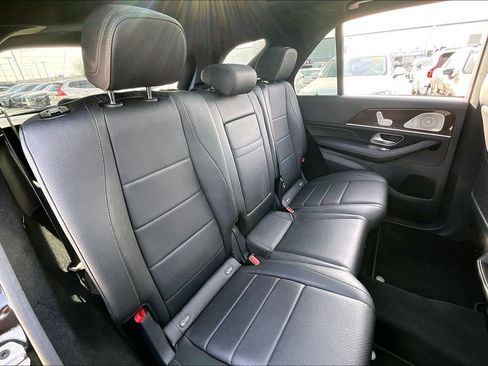 Used 2024 Mercedes-Benz GLE 350 GLE 350 w/ 3rd Row Seat Package image 34