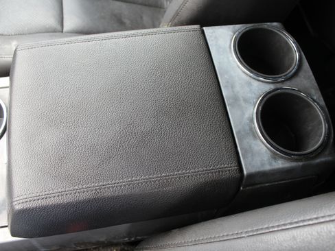 Used 2011 Ford Expedition EL Limited image 30