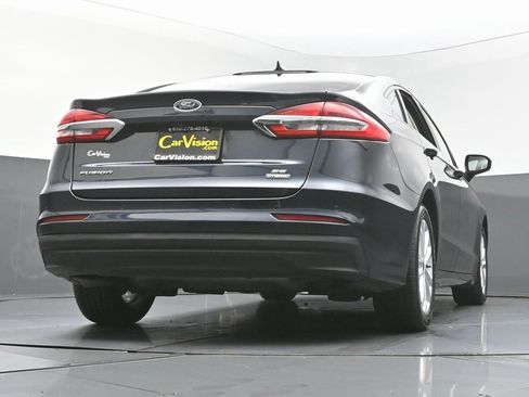 Used 2020 Ford Fusion SE image 52