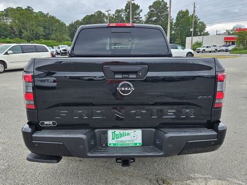 New 2026 Nissan Frontier SV w/ All-Weather Content Package image 8