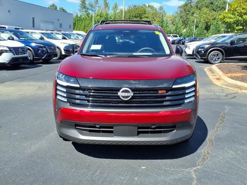 New 2026 Nissan Kicks SR w/ Illumination Package image 2