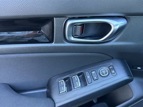 Certified 2025 Honda Civic Sport image 15