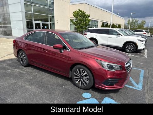 Used 2019 Subaru Legacy 2.5i Premium AWD/4WD image 3
